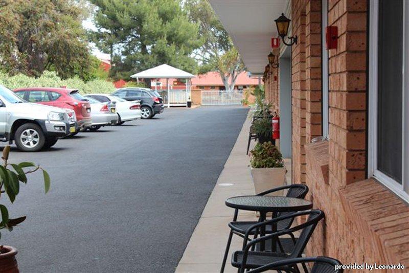 Blue Diamond Motor Inn Dubbo Esterno foto
