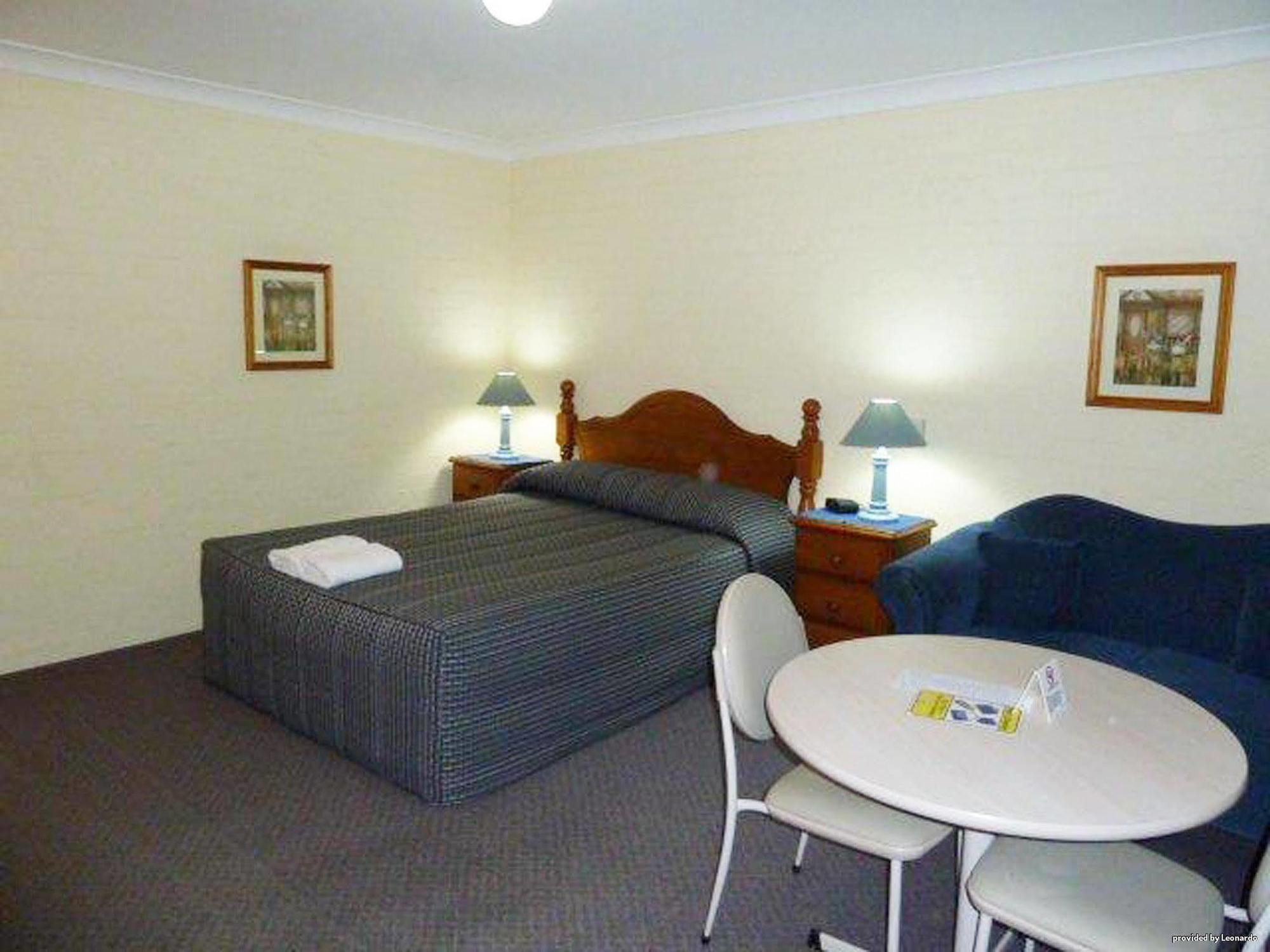 Blue Diamond Motor Inn Dubbo Esterno foto